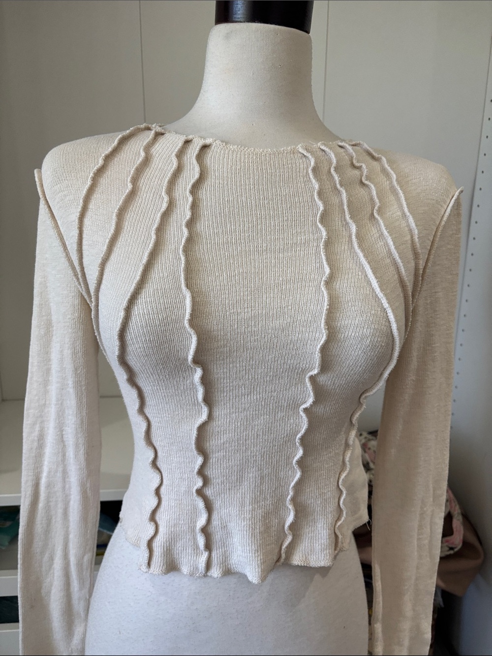 Cream Long-Sleeve Textured Ruffle-Trim Top - Picture 3 of 10
